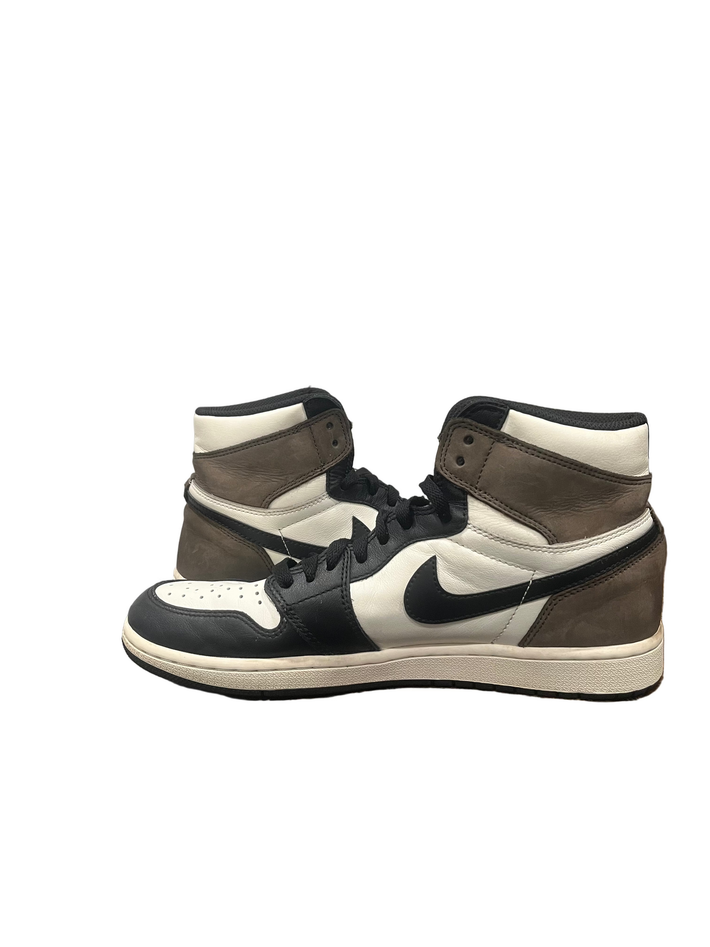 Nike Air Jordan 1 Retro High Dark Mocha