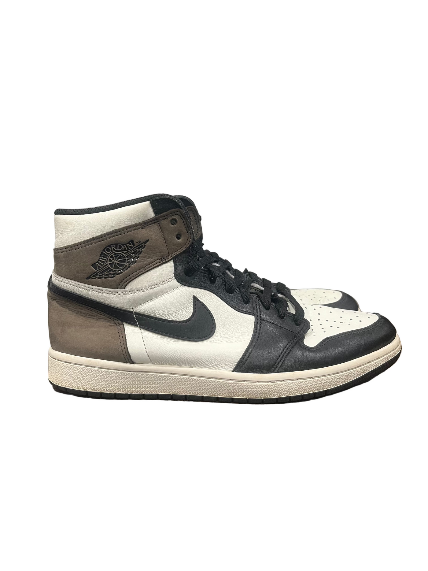 Nike Air Jordan 1 Retro High Dark Mocha