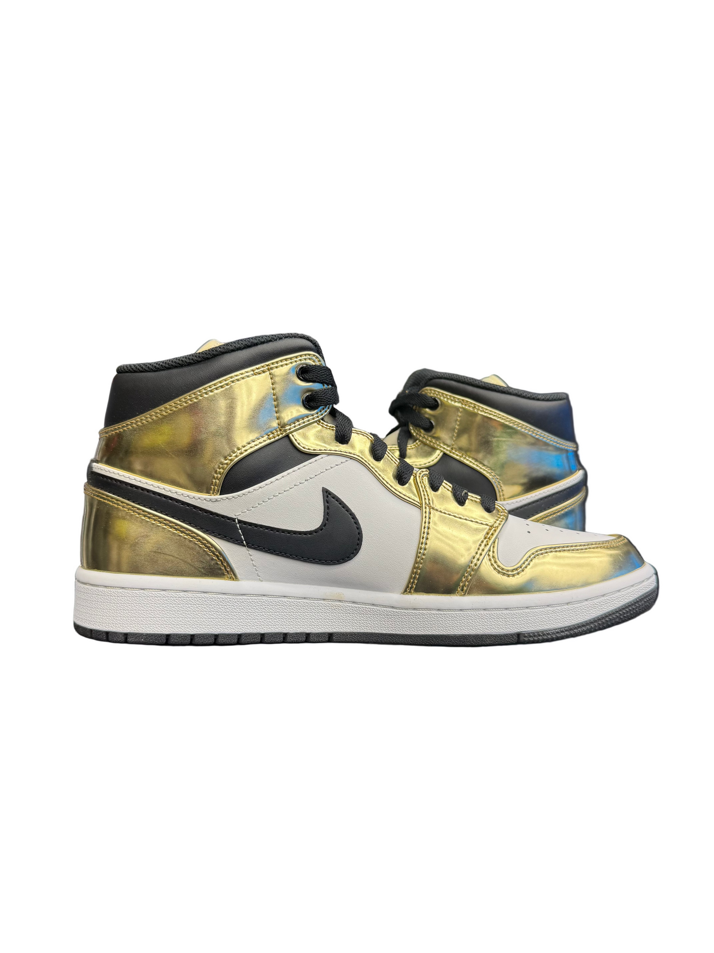 Nike Air Jordan 1 Mid Metallic Gold Black White