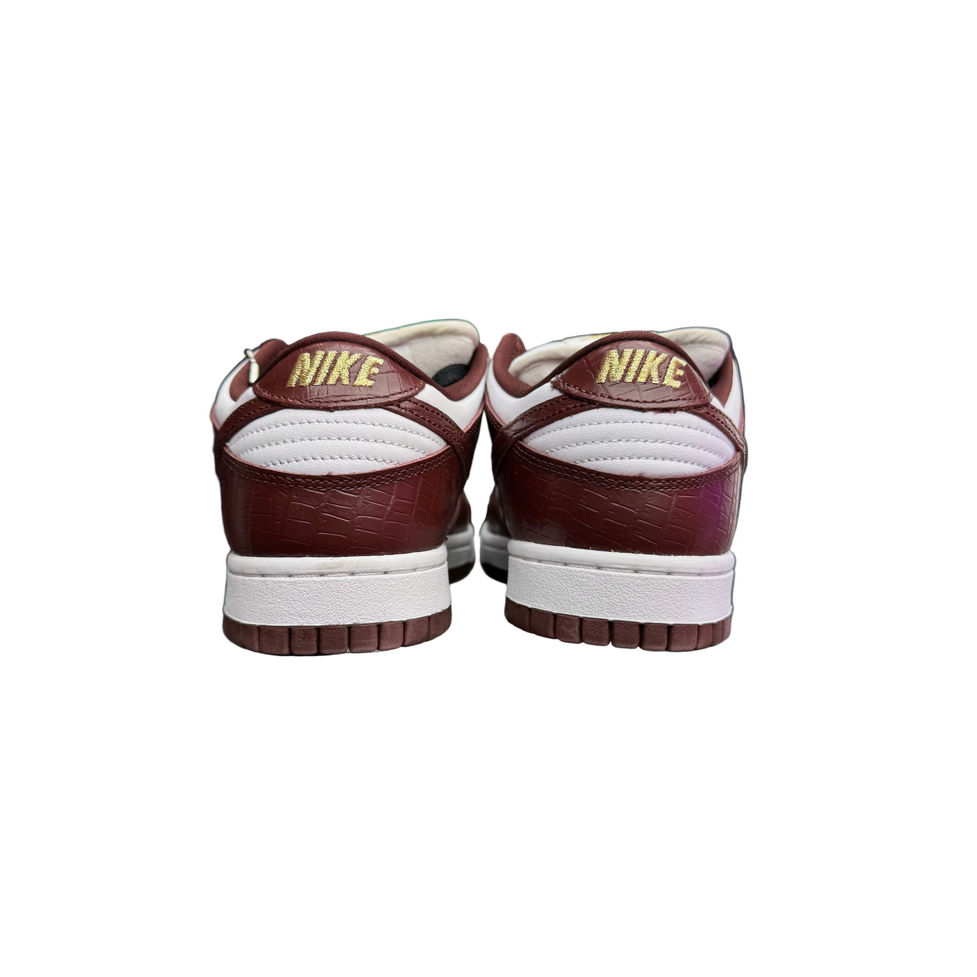 Nike SB Dunk Low x Supreme Stars Barkroot Brown