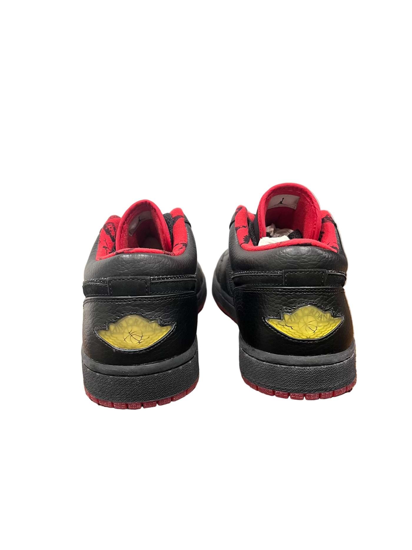 Jordan 1 Retro Low Black Metallic Silver Varsity Red