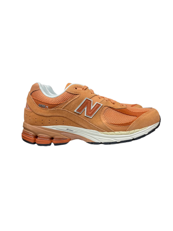 New Balance 2002R Copper Infield Clay