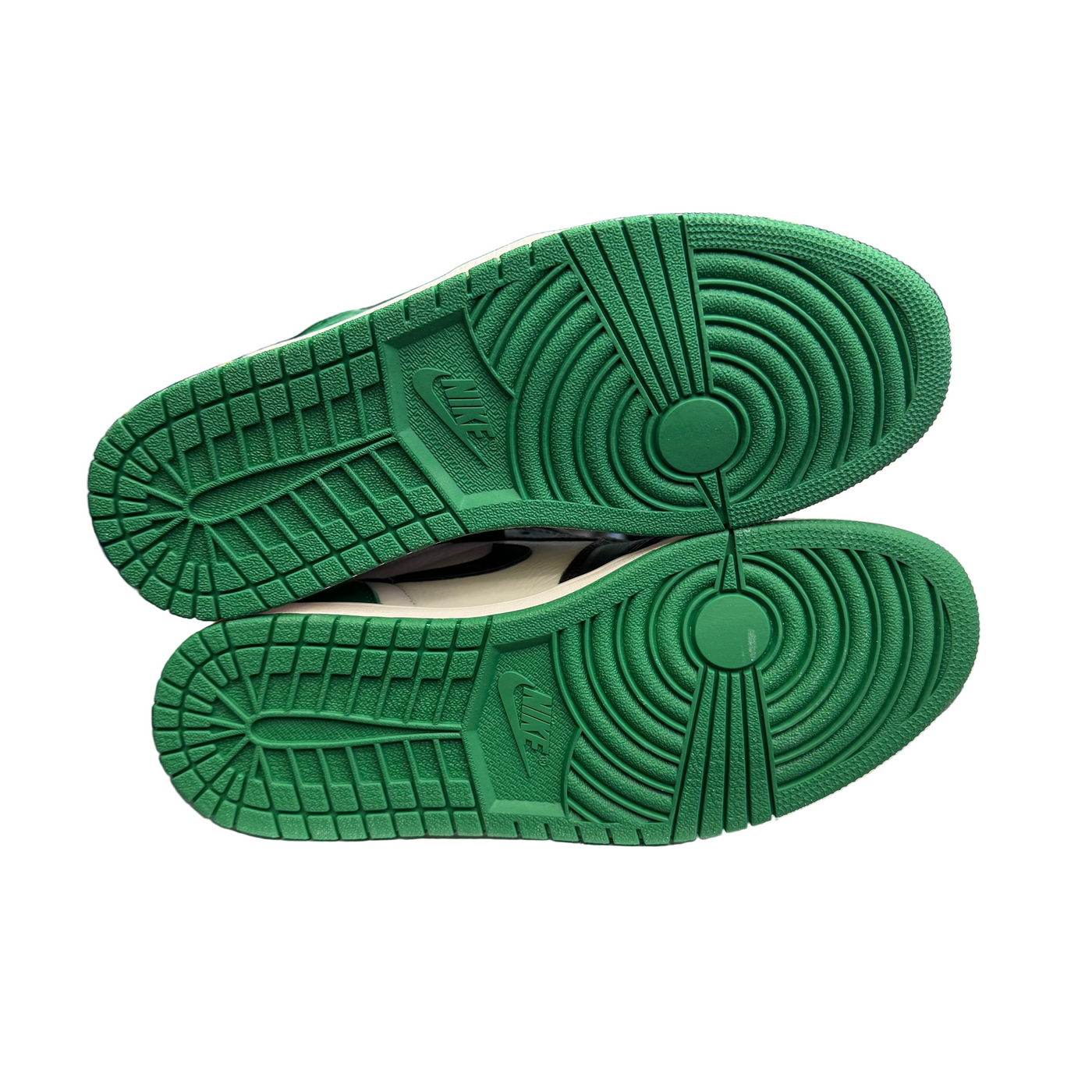 Nike Air Jordan 1 Retro High Pine Green