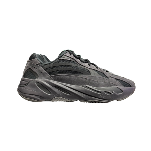 Adidas Yeezy Boost 700 V2 Vanta