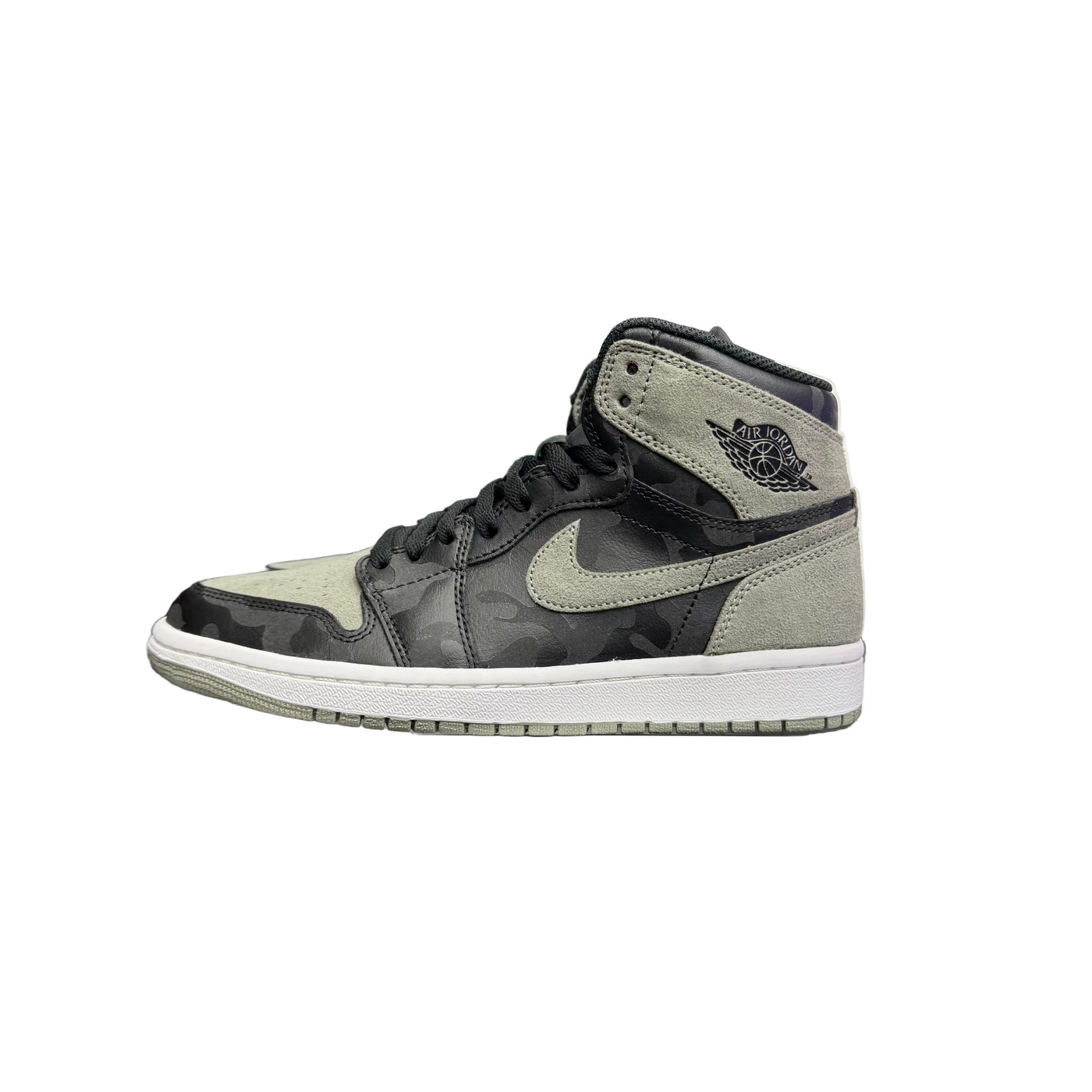 Nike Air Jordan 1 Retro High Camo 3M Shadow