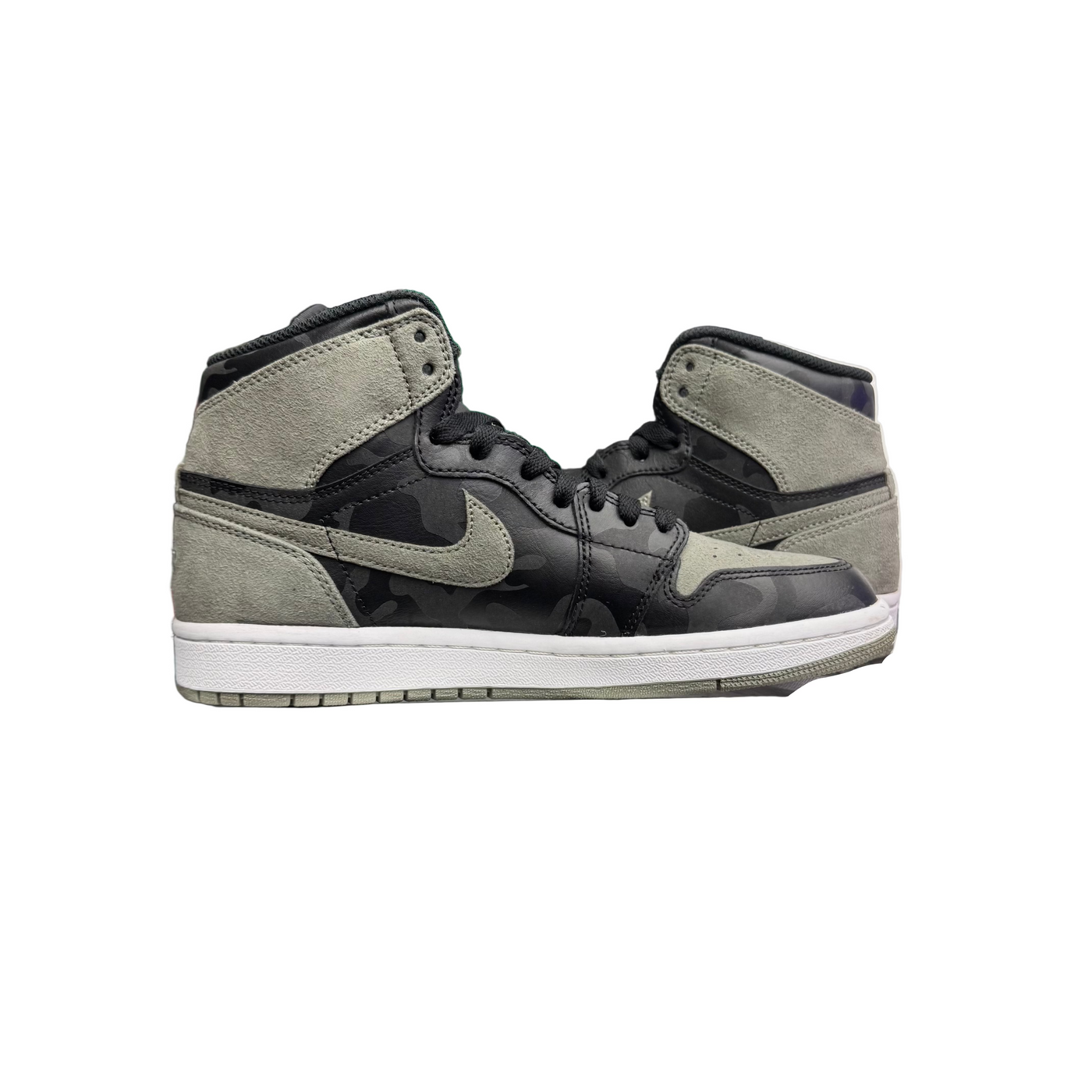 Nike Air Jordan 1 Retro High Camo 3M Shadow