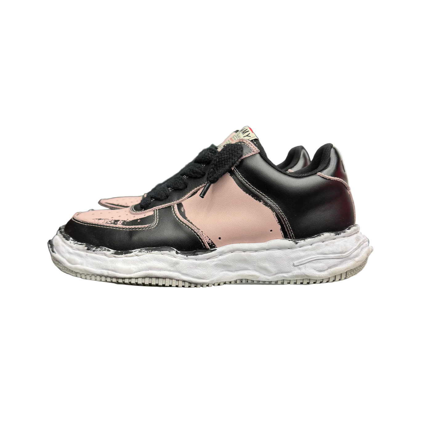 MMY Wayne OG Sole Printed Leather Low Sneaker Black Pink