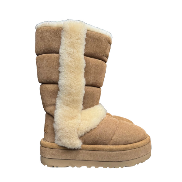 WMNS UGG Classic Chillapeak Boot Tall Chestnut