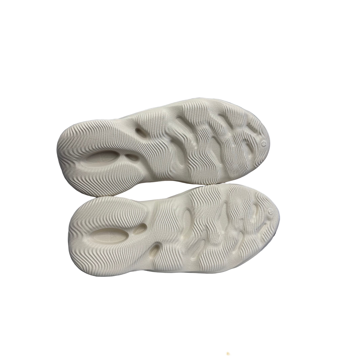 Adidas Yeezy Foam RNNR Sand