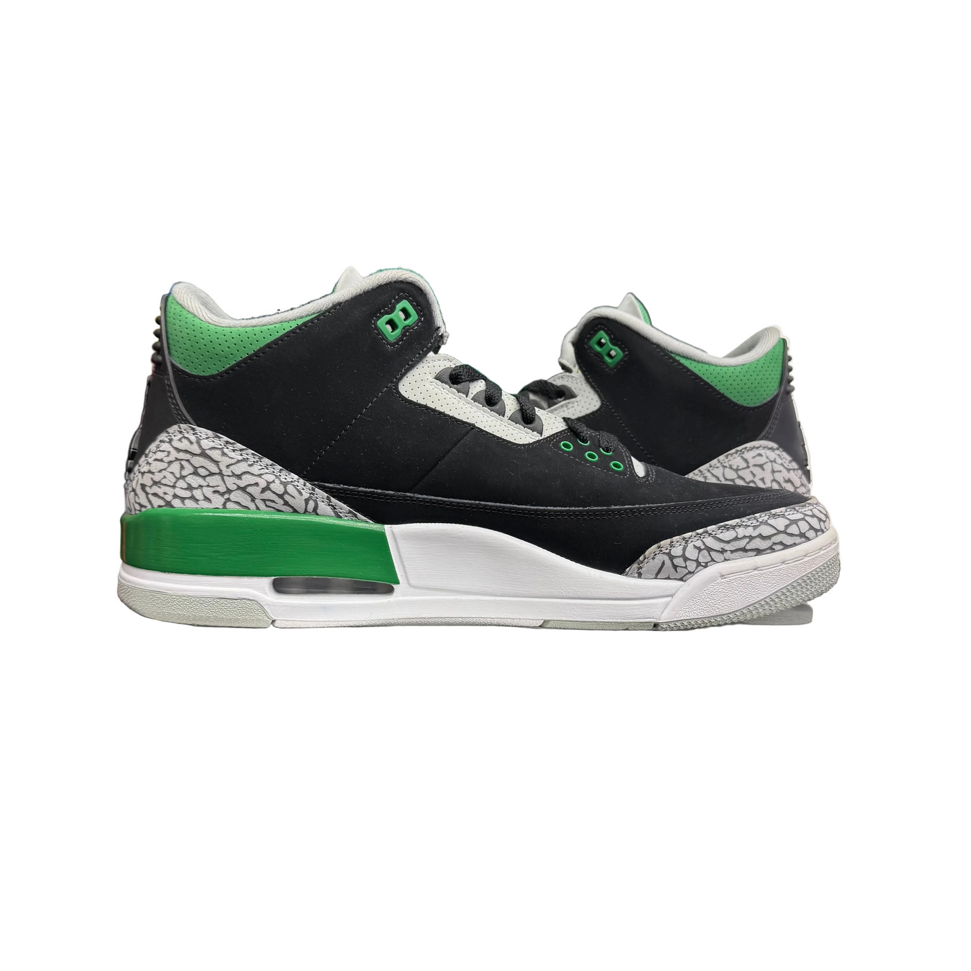 Nike Air Jordan 3 Retro Pine Green