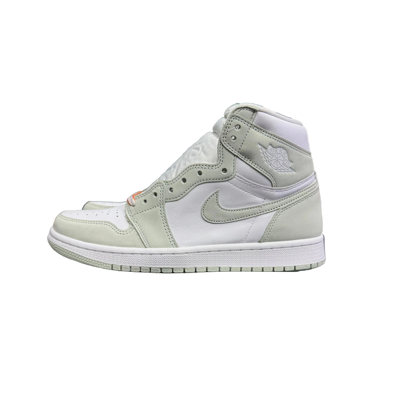 WMNS Nike Air Jordan 1 Retro High OG Seafoam