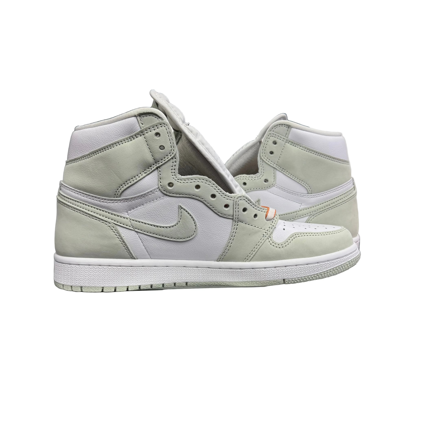 WMNS Nike Air Jordan 1 Retro High OG Seafoam
