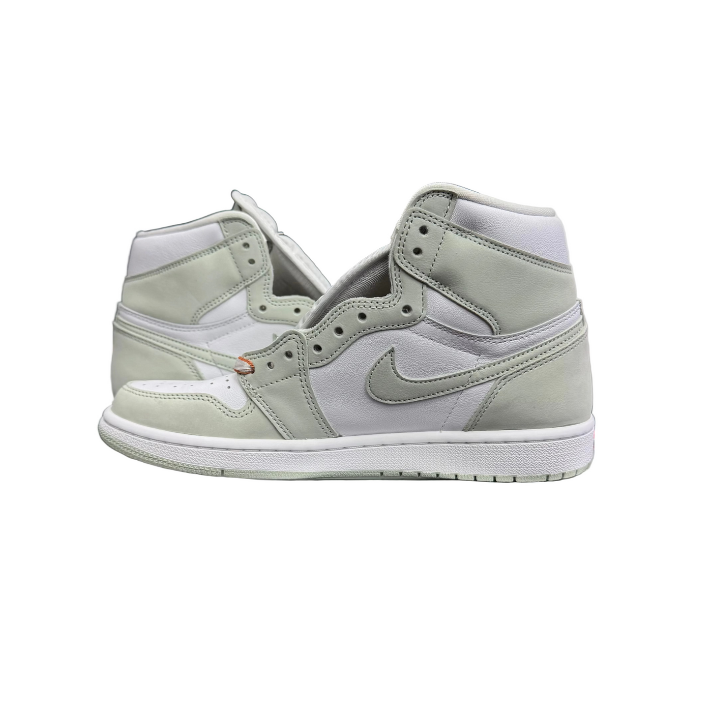 WMNS Nike Air Jordan 1 Retro High OG Seafoam