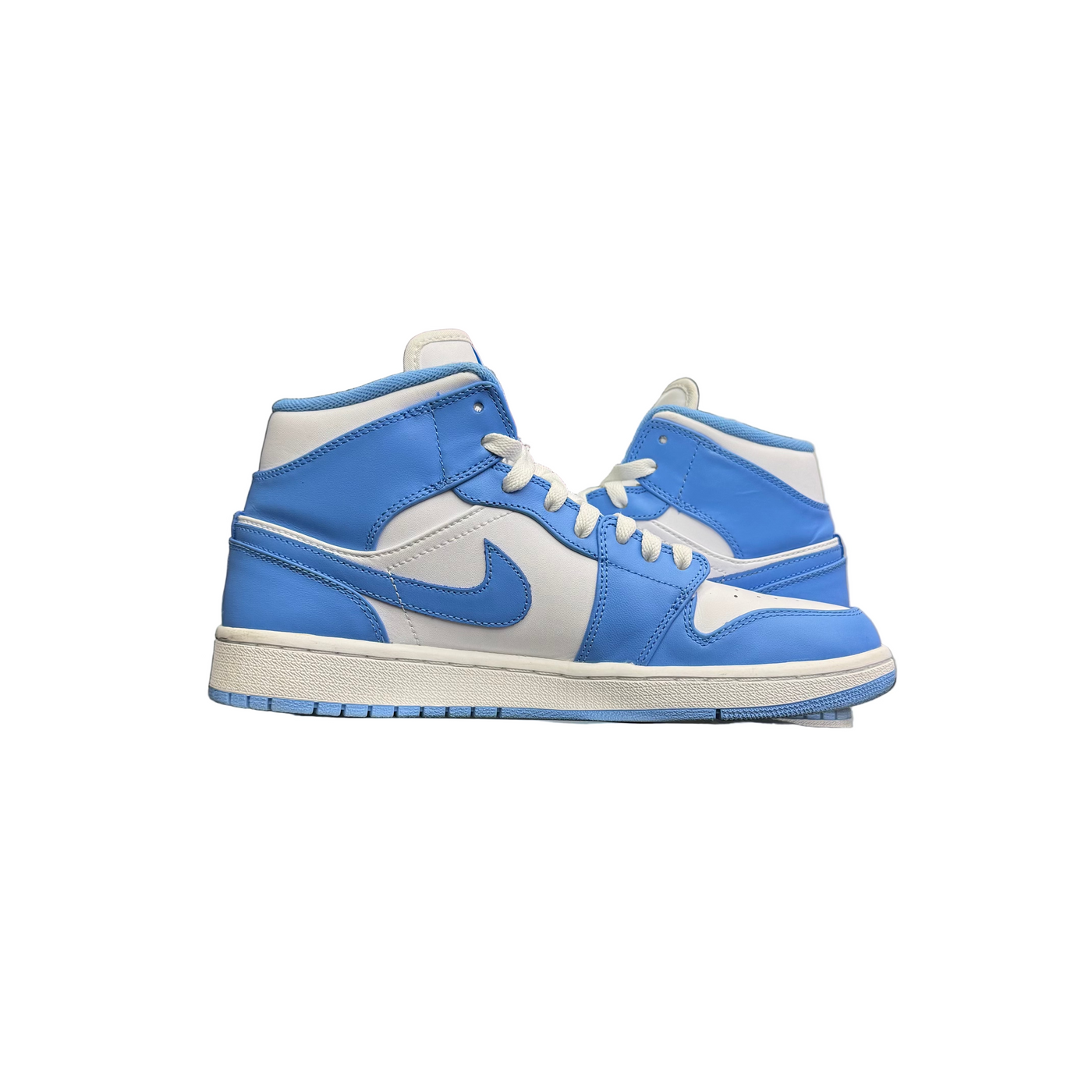 Nike Air Jordan 1 Retro Mid UNC