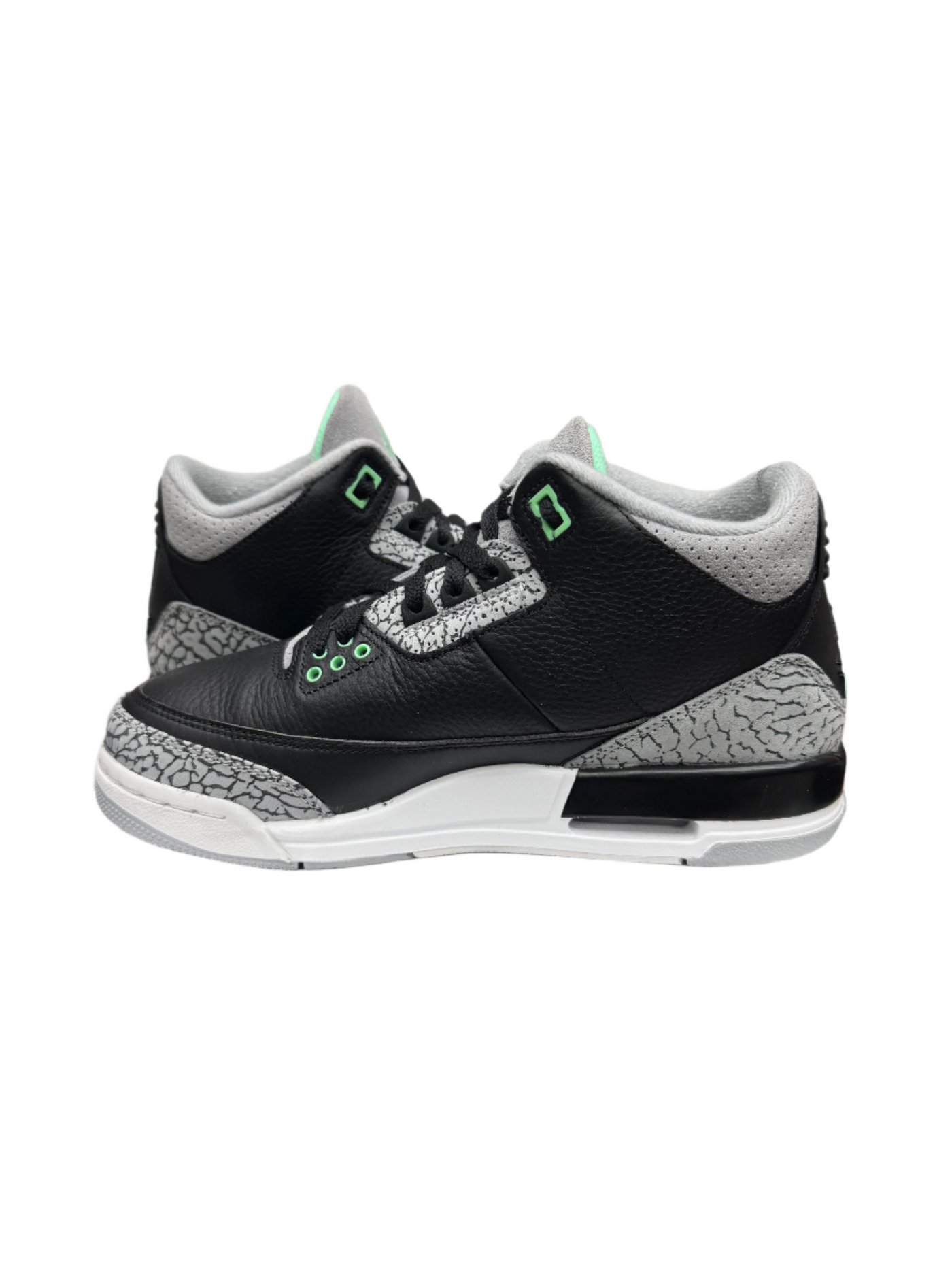 Nike Air Jordan 3 Retro Green Glow