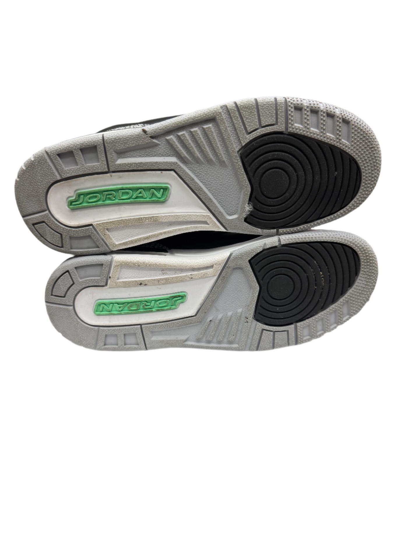 Nike Air Jordan 3 Retro Green Glow